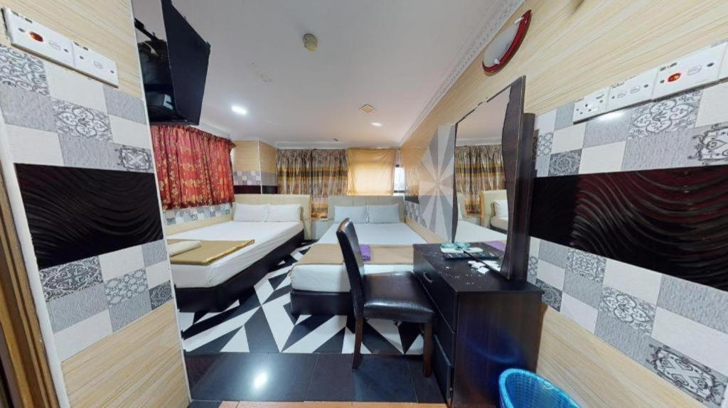 Serdang Business Hotel Seri Kembangan Exterior photo