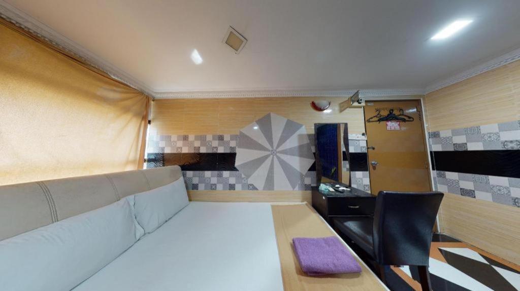 Serdang Business Hotel Seri Kembangan Exterior photo
